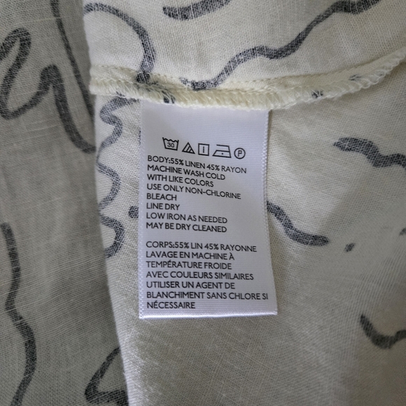 Urban Outfitters Off White W Black Doodle Print Sundress With Smocked Bodice - Picture 6 of 6